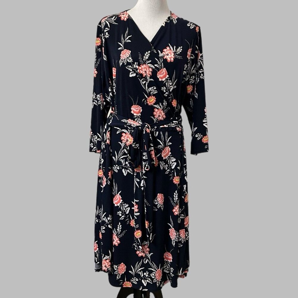 2/$30 Lane Bryant Dress 22/24 Navy Blue Floral Tie Front 3/4 Sleeves Knee Length